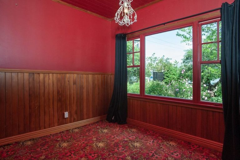 Photo of property in 24a Voelas Road, Lyttelton, 8082