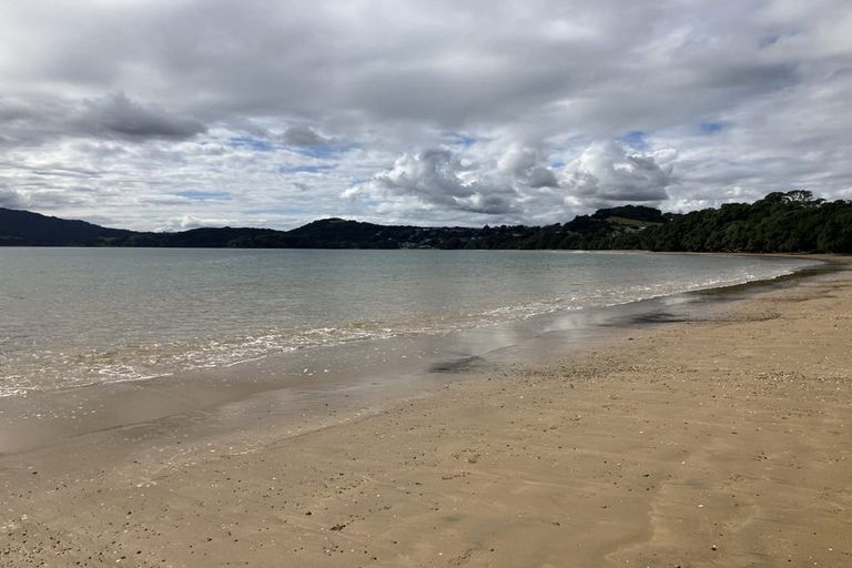 Photo of property in 1 Hibiscus Avenue, Cable Bay, 0420