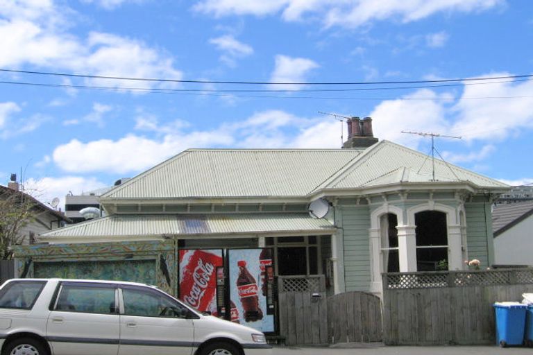 Photo of property in Terrace Travel Lodge, 291a The Terrace, Te Aro, Wellington, 6011
