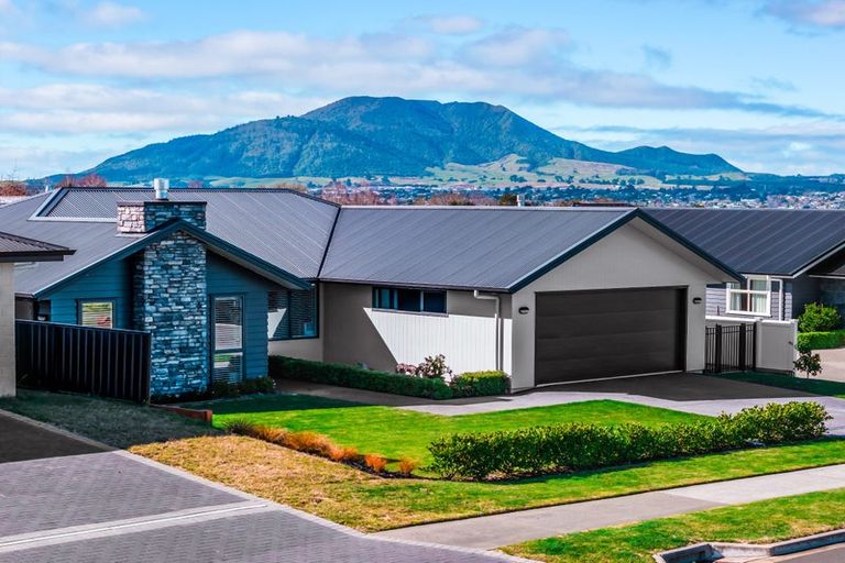 Photo of property in 37 Marabou Crescent, Nukuhau, Taupo, 3330