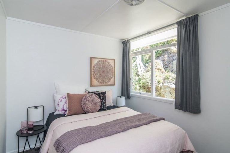 Photo of property in 79 Miramar North Road, Miramar, Wellington, 6022