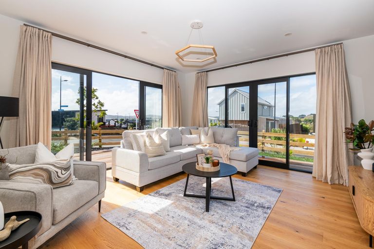 Photo of property in 17 Tunarau Street, Raglan, 3225