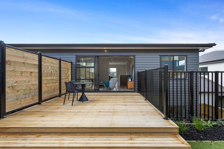 Photo of property in 25 Barrel Crescent, Swanson, Auckland, 0614