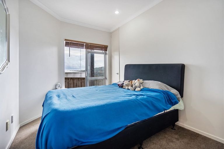 Photo of property in 3 Gurnard Road, Stillwater, Silverdale, 0993