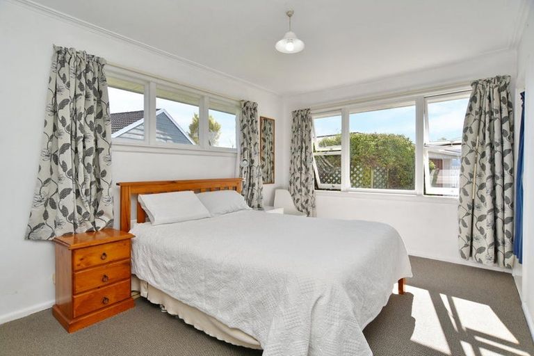 Photo of property in 9 Murdoch Street, Bryndwr, Christchurch, 8053