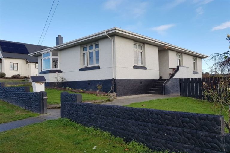 Photo of property in 28 Christie Street, Balclutha, 9230