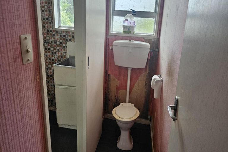 Photo of property in 5 Grey Street, Patea, 4520