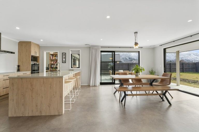 Photo of property in 14 Dingle Street, Lake Hawea, Wanaka, 9382