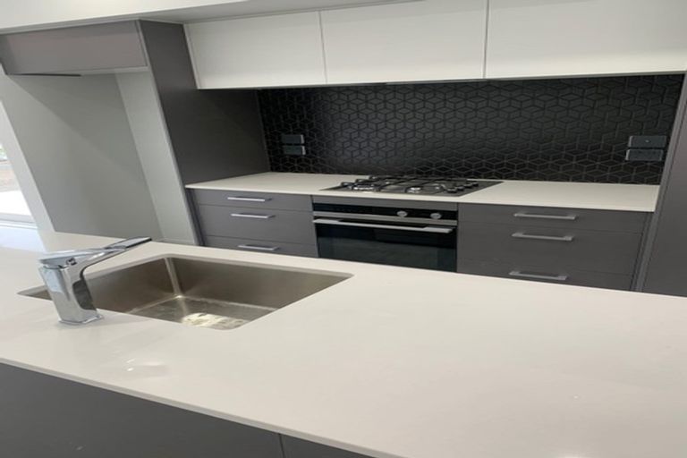 Photo of property in 30 Taitonga Lane, Stanmore Bay, Whangaparaoa, 0932