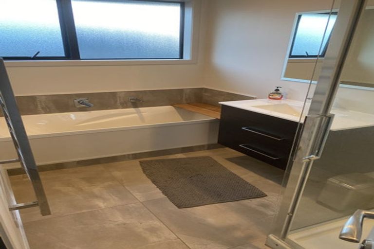 Photo of property in 9 Teal Place, Lake Hawea, 9382