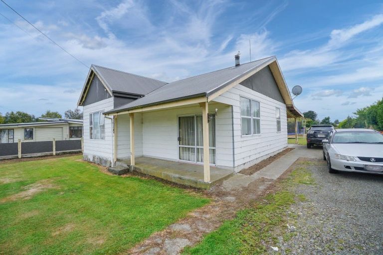 Photo of property in 3 Harbison Street, Otautau, 9610