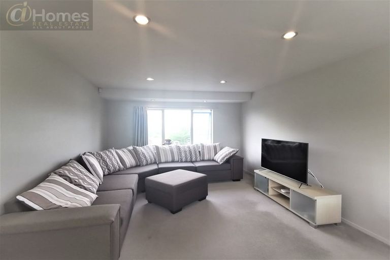 Photo of property in 201a Don Buck Road, Massey, Auckland, 0614