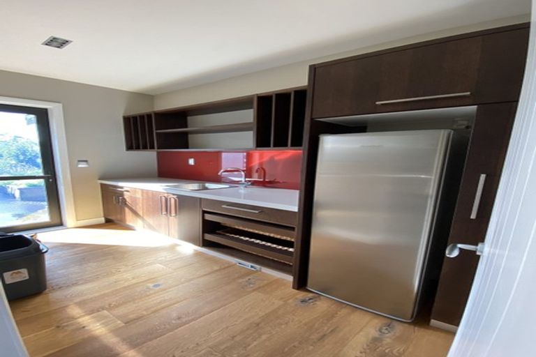 Photo of property in 127 Trigg Road, Kumeu, 0891