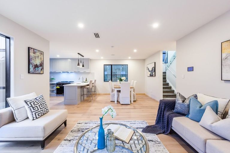 Photo of property in 41 Kea Road, Silverdale, 0932