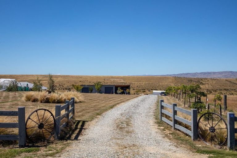 Photo of property in 196 Nelsen Ridge Road, Waikerikeri, Alexandra, 9393