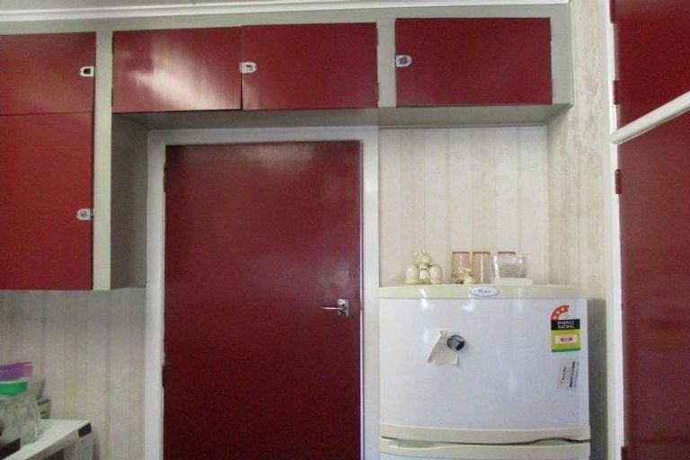 Photo of property in 19 Railway Esplanade, East Gore, Gore, 9710