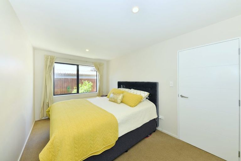 Photo of property in 3b Dickson Crescent, Hornby, Christchurch, 8042