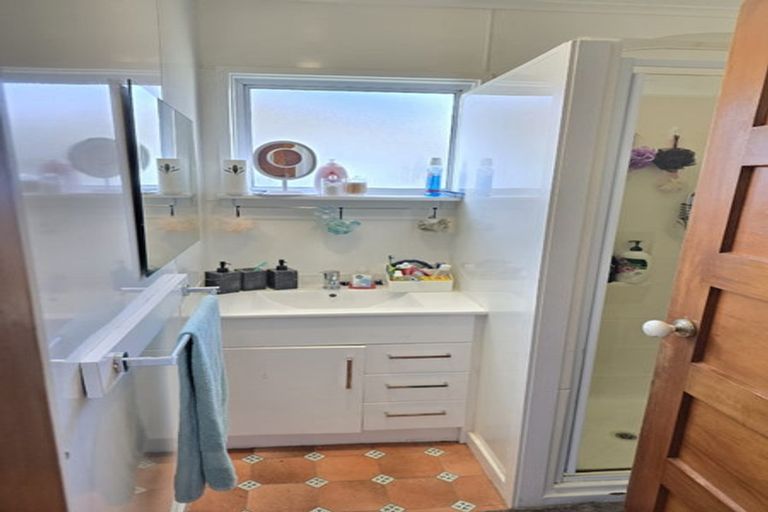 Photo of property in 5 Teviot Street, Oamaru North, Oamaru, 9400