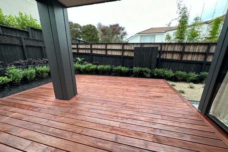 Photo of property in 8a Ringwood Street, Torbay, Auckland, 0630
