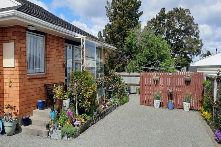 Photo of property in 407d High Street, Rangiora, 7400