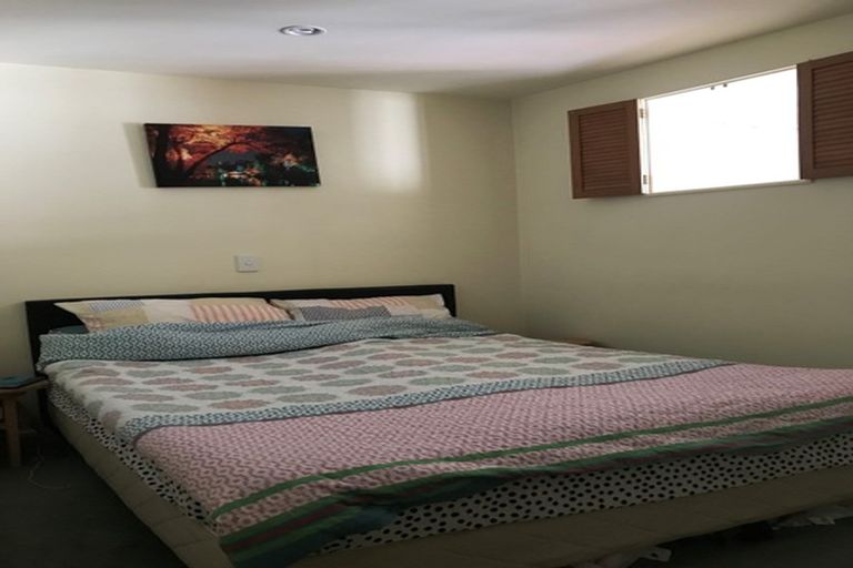 Photo of property in Terrace Garden Apartments, 8d/120 The Terrace, Wellington Central, Wellington, 6011