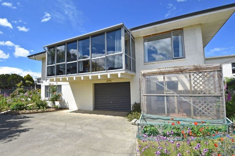 Photo of property in 49 Orwell Crescent, Newfield, Invercargill, 9812