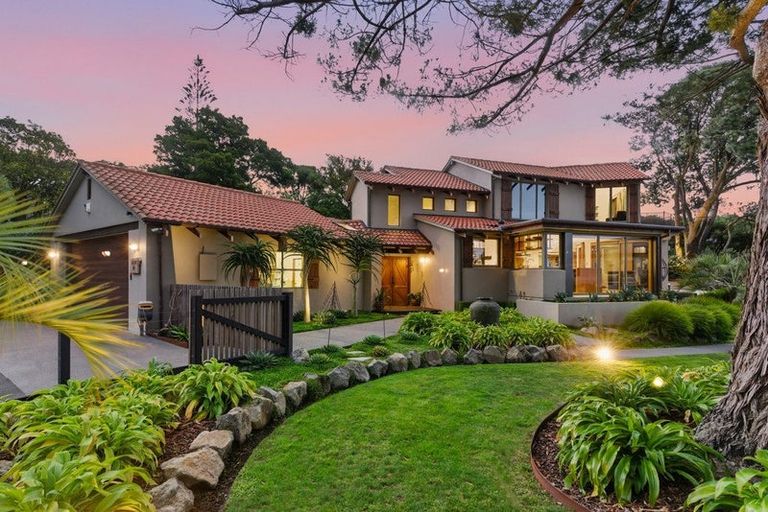 Photo of property in 113d Taylors Mistake Road, Scarborough, Christchurch, 8081