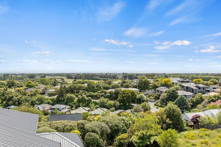 Photo of property in 11 Uldale Place, Westmorland, Christchurch, 8025