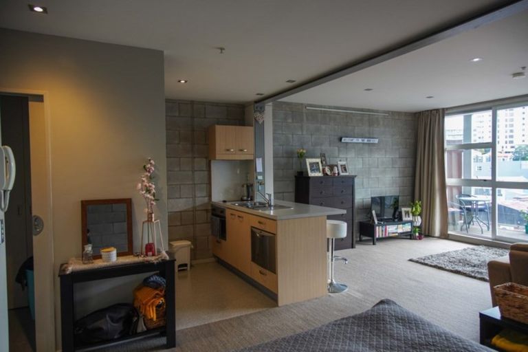 Photo of property in 1/143g Carlton Gore Road, Newmarket, Auckland, 1023