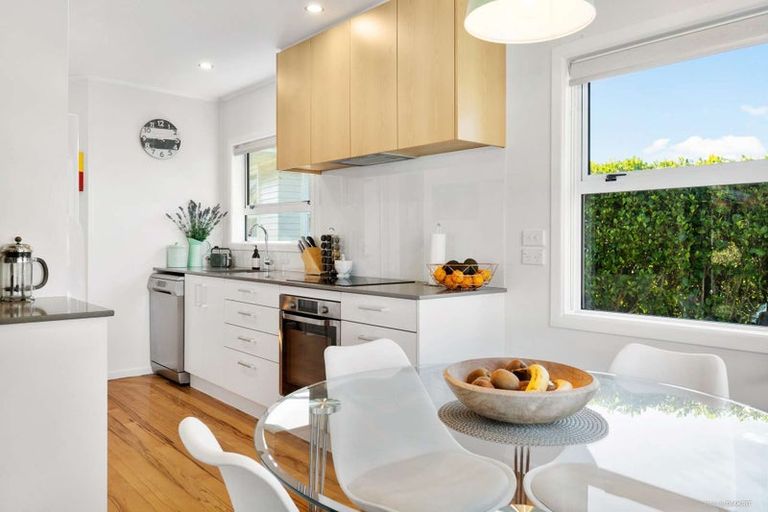 Photo of property in 33 London Street, Pukekohe, 2120