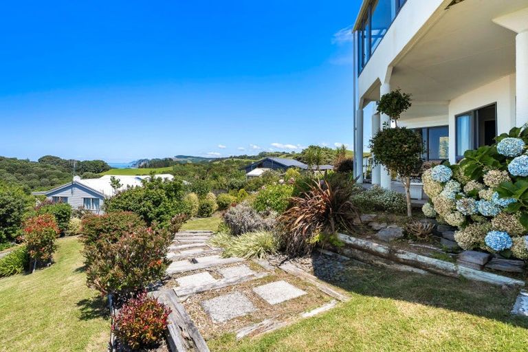 Photo of property in 431 Onemana Drive, Onemana, Whangamata, 3691