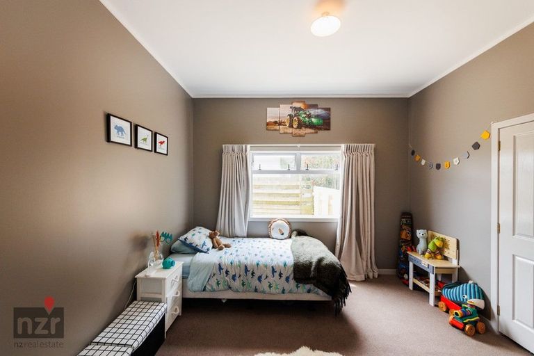 Photo of property in 3 Medway Street, Rongotea, 4476