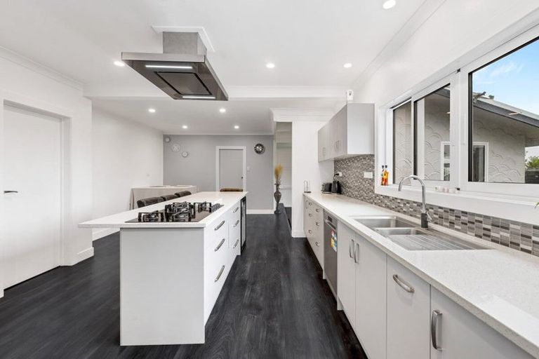 Photo of property in 73 Keepa Road, Coastlands, Whakatane, 3191