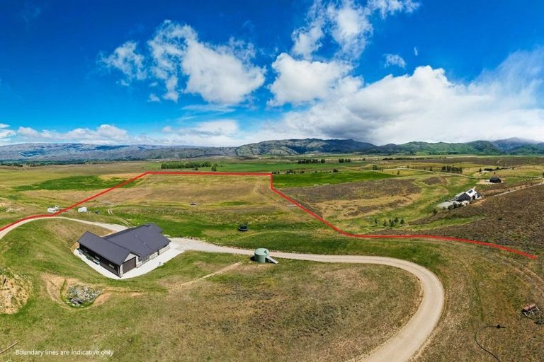 Photo of property in 211 Mcarthur Road, Springvale, Alexandra, 9391