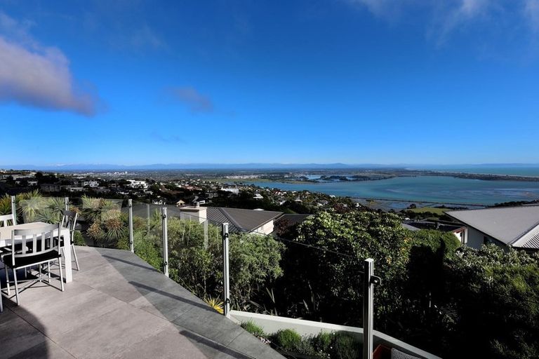 Photo of property in 1 Ti Kouka Eco Lane, Redcliffs, Christchurch, 8081