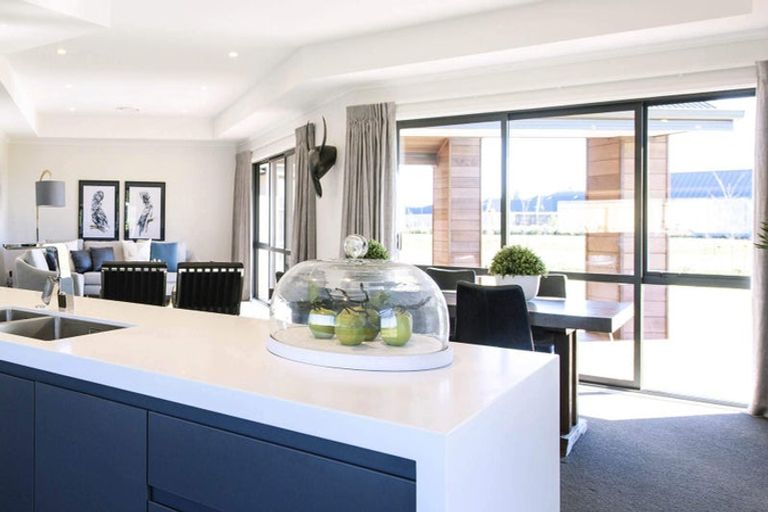 Photo of property in 32 Riverstone Drive, Welcome Bay, Tauranga, 3112