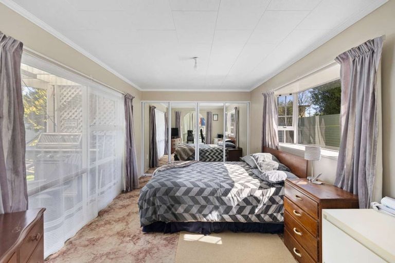 Photo of property in 2/10 Waikare Street, Tahunanui, Nelson, 7011