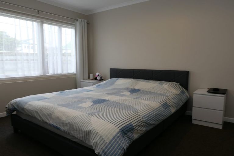 Photo of property in 1/23 Campbell Street, Karori, Wellington, 6012