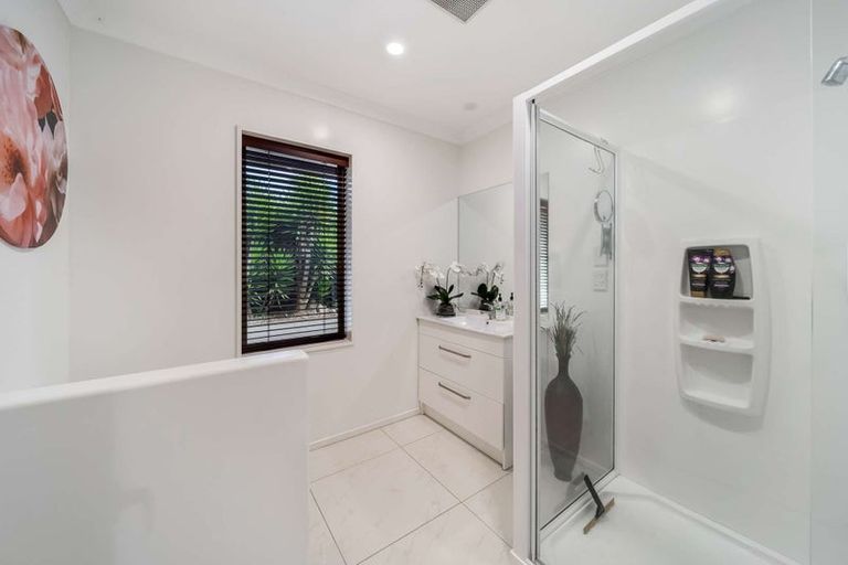 Photo of property in 568 Bower Avenue, Parklands, Christchurch, 8083