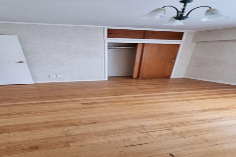 Photo of property in 27 Morton Avenue, Forrest Hill, Auckland, 0620