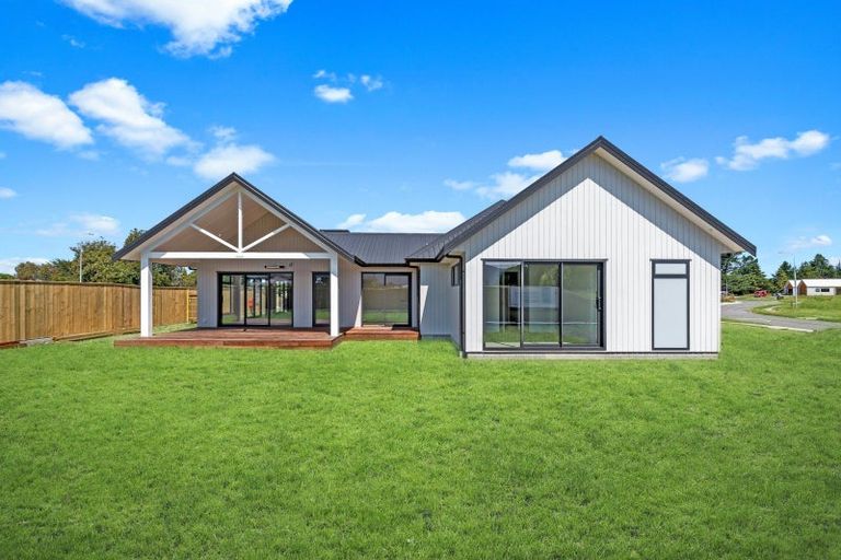 Photo of property in 37 Cotterville Crescent, Greytown, 5712