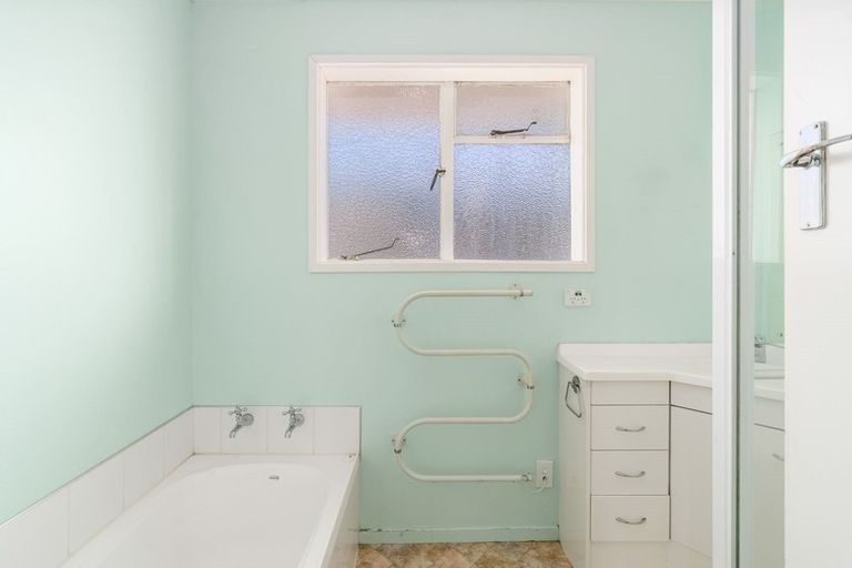 Photo of property in 56 Molyneux Avenue, Cromwell, 9310