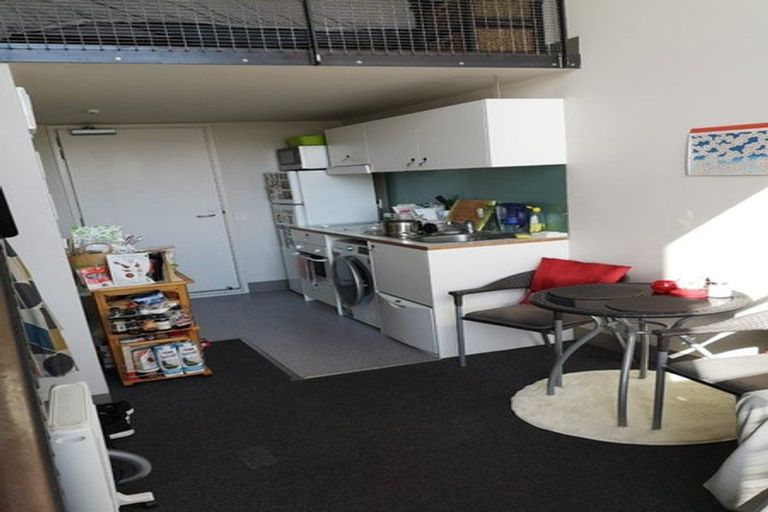 Photo of property in Urbane Apartments, 45/29 Webb Street, Mount Cook, Wellington, 6011