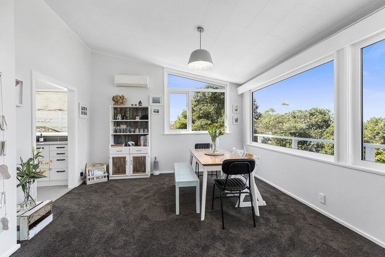 Photo of property in 32 Tavistock Road, Melrose, Wellington, 6023