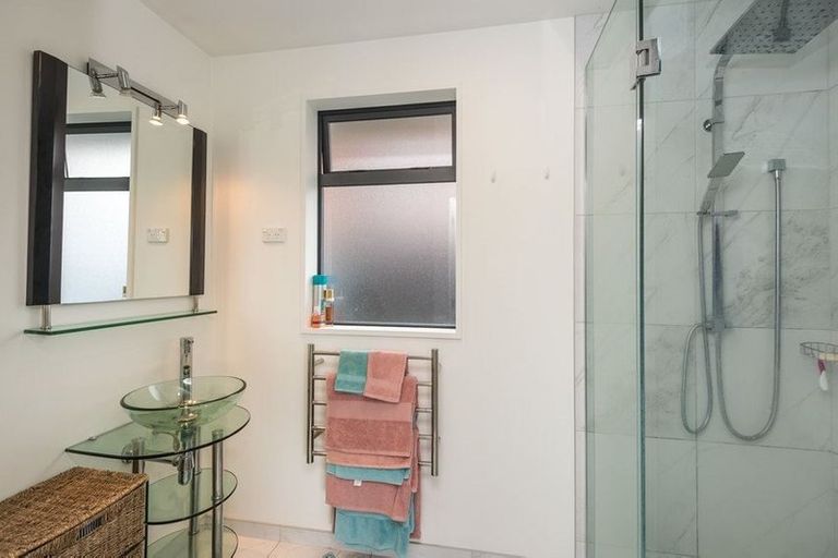 Photo of property in 28a Springwater Avenue, Northwood, Christchurch, 8051