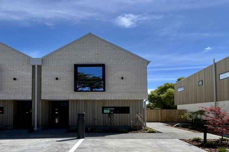 Photo of property in 9/894 Colombo Street, Christchurch Central, Christchurch, 8013