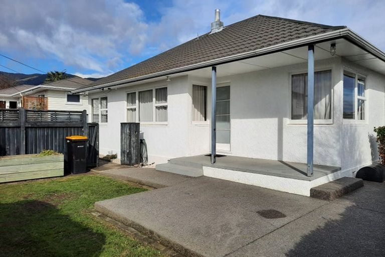 Photo of property in 26 Andrew Street, Stoke, Nelson, 7011