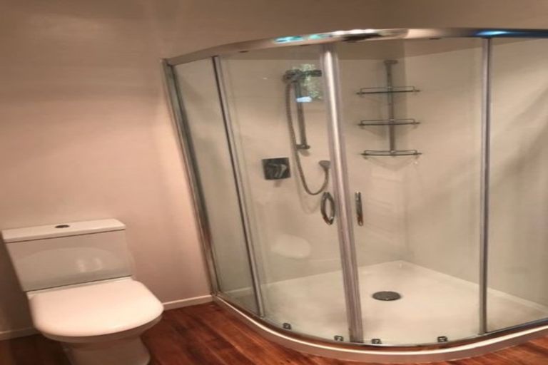 Photo of property in 20 Bridge Road, Birchville, Upper Hutt, 5018