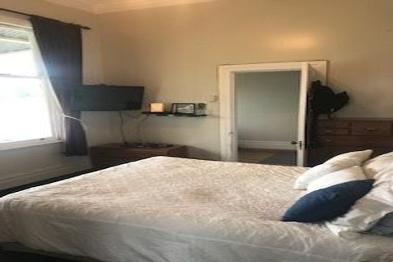 Photo of property in 10 Howe Street, Foxton, 4814