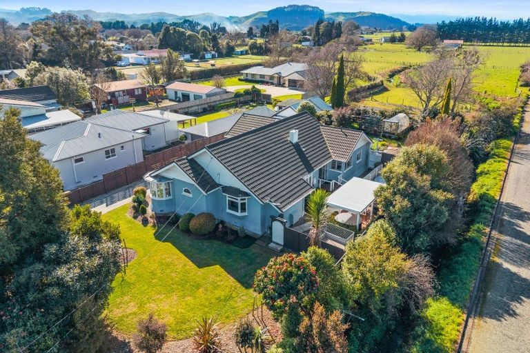Photo of property in 17 Paterson Street, Pahiatua, 4910